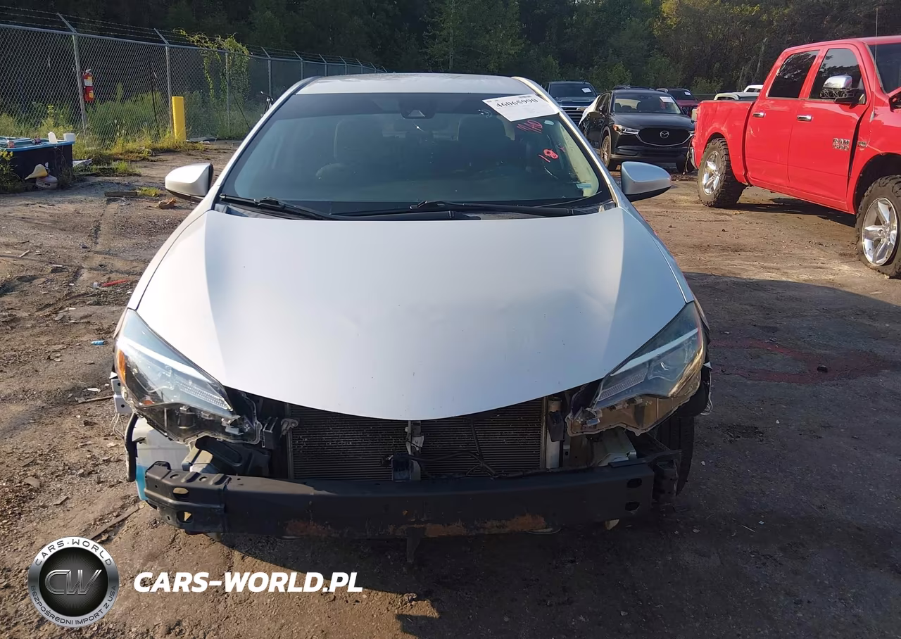 2019 Toyota Corolla Le VIN:5YFBURHE7KP932349 - 6