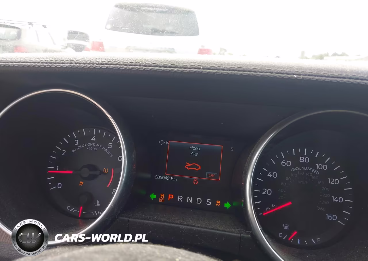 2018 Ford Mustang Ecoboost VIN:1FA6P8TH9J5135445 - 7