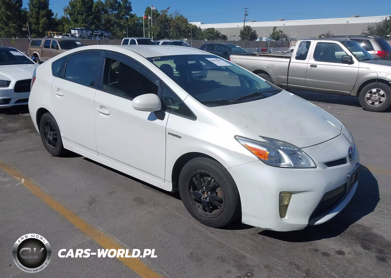 2015 Toyota Prius Two