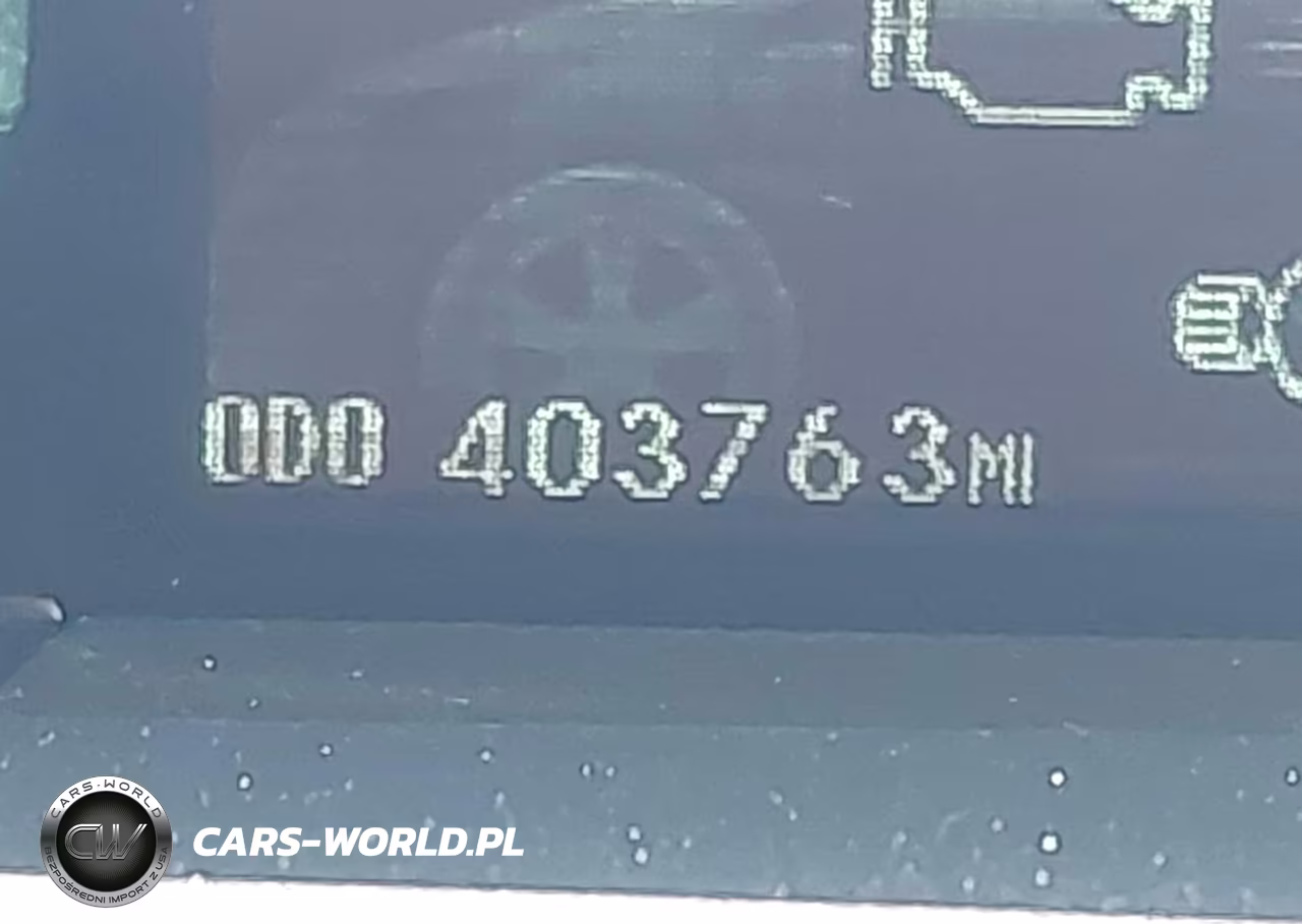 2015 Toyota Prius Two VIN:JTDKN3DU1F0468207 - 15