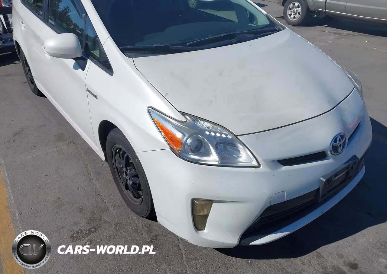 2015 Toyota Prius Two VIN:JTDKN3DU1F0468207 - 6
