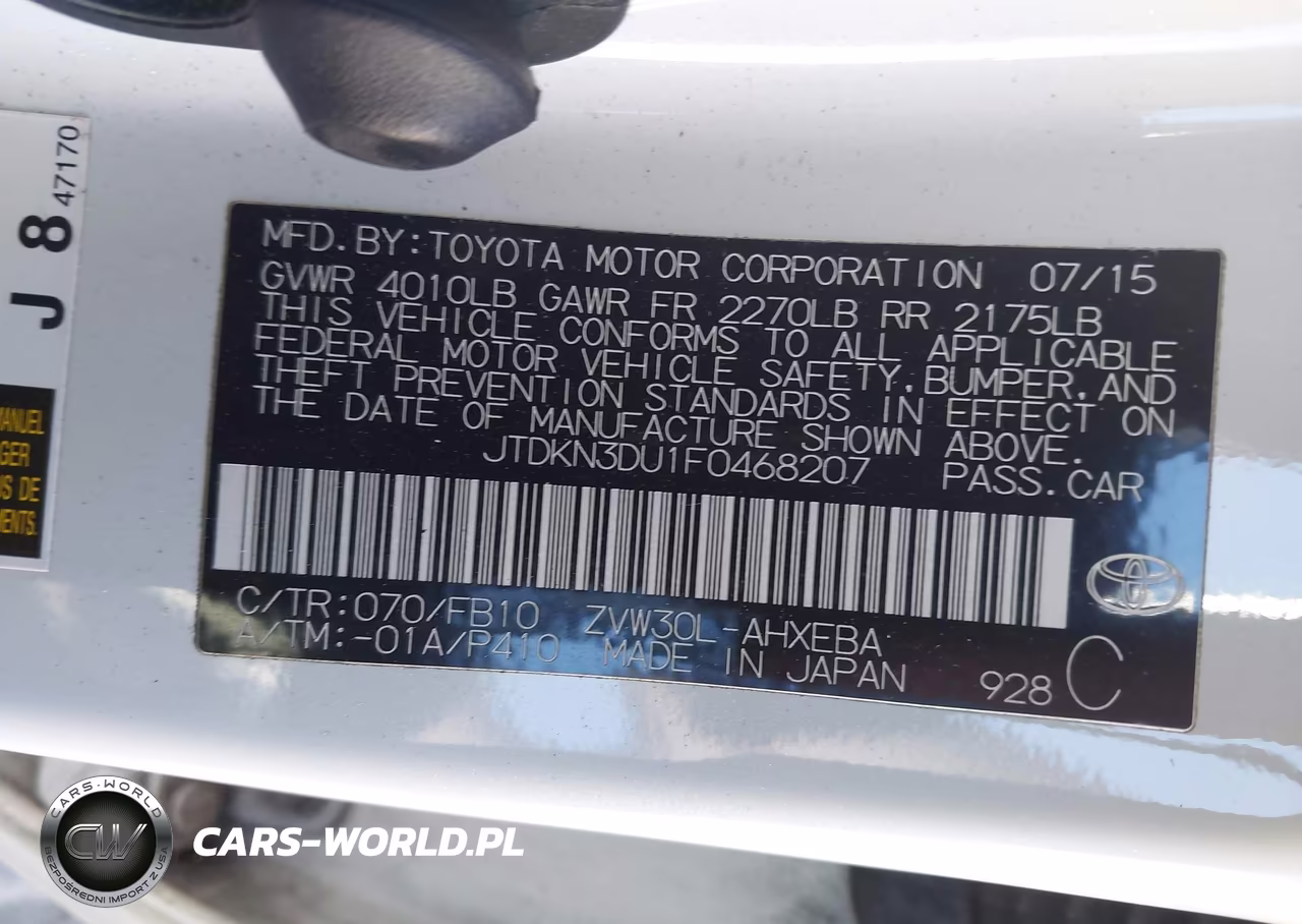 2015 Toyota Prius Two VIN:JTDKN3DU1F0468207 - 9