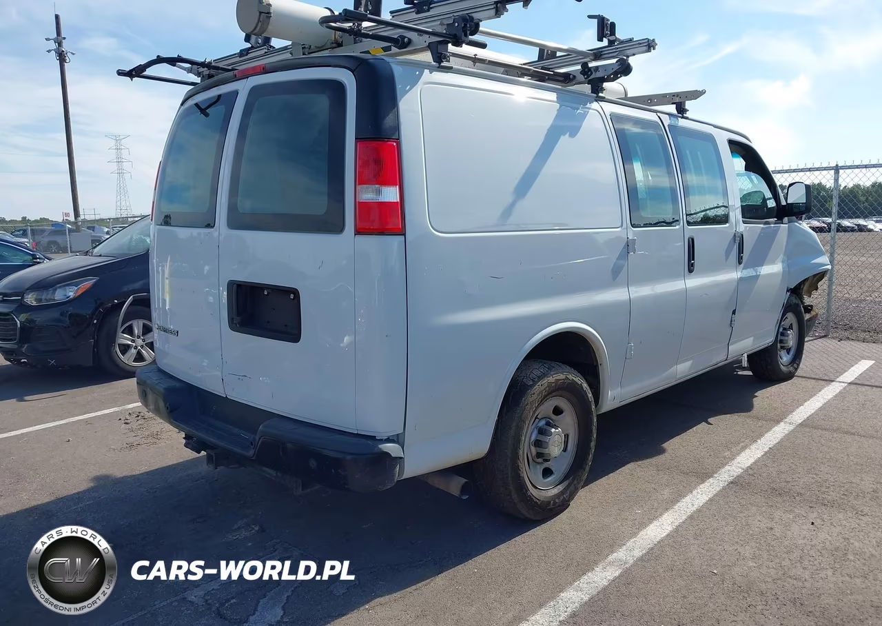 2020 Chevrolet Express Cargo Rwd 2500 Regular Wheelbase Wt VIN:1GCWGAFP4L1262859 - 4