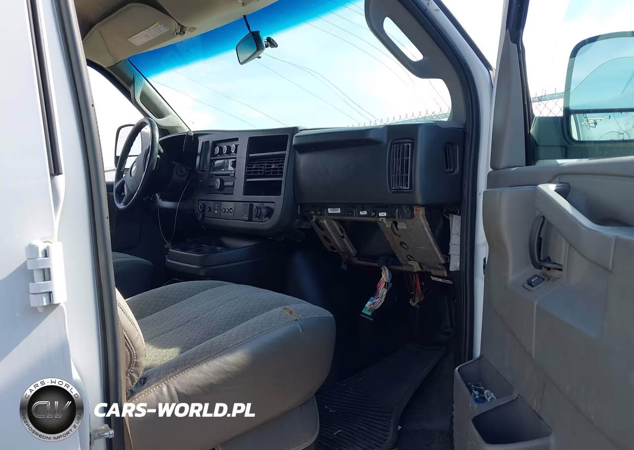 2020 Chevrolet Express Cargo Rwd 2500 Regular Wheelbase Wt VIN:1GCWGAFP4L1262859 - 5