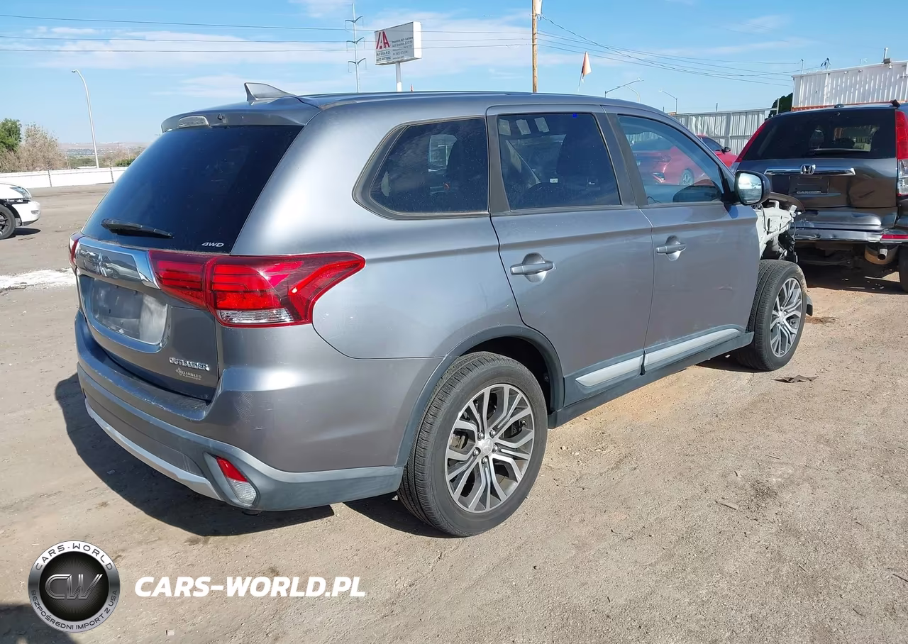2017 Mitsubishi Outlander Es VIN:JA4AZ2A38HZ037975 - 4