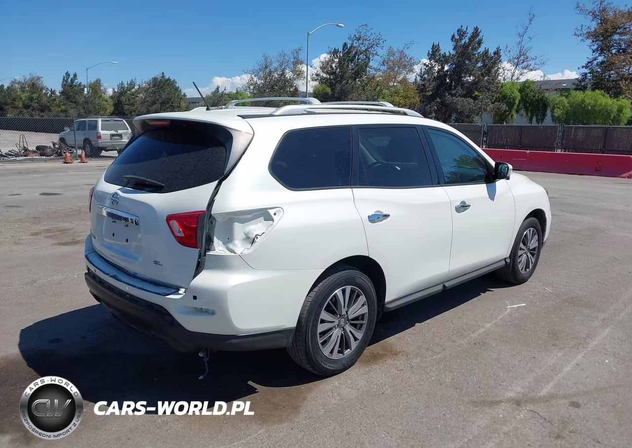 2017 Nissan Pathfinder Sl VIN:5N1DR2MN2HC618208 - 4