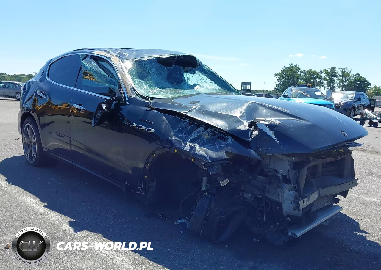 2023 Maserati Levante Modena VIN:ZN661YUM8PX419586 - 1