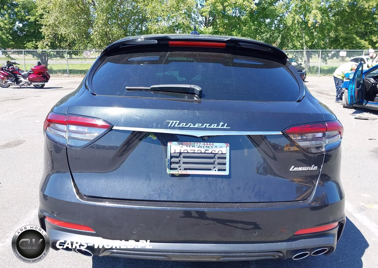 2023 Maserati Levante Modena VIN:ZN661YUM8PX419586 - 16