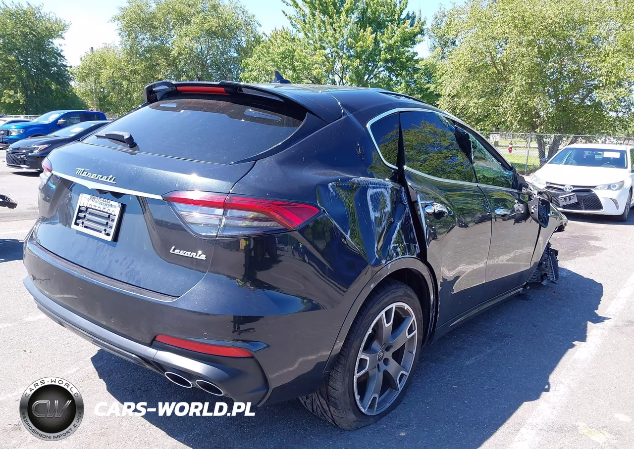 2023 Maserati Levante Modena VIN:ZN661YUM8PX419586 - 4