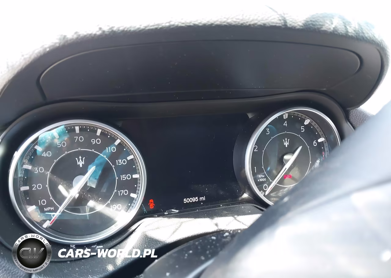 2023 Maserati Levante Modena VIN:ZN661YUM8PX419586 - 7