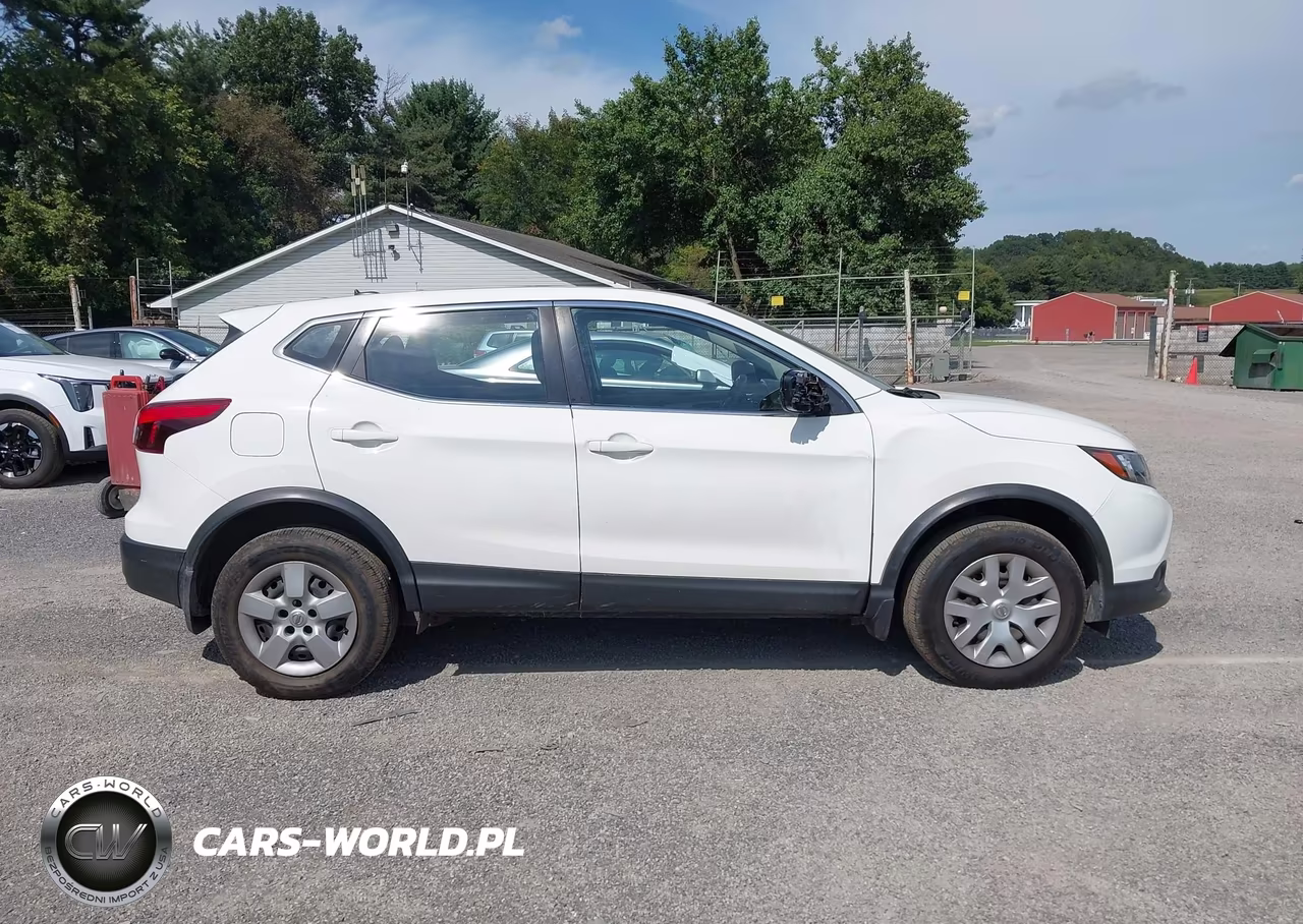 2017 Nissan Rogue Sport S VIN:JN1BJ1CR8HW106195 - 13