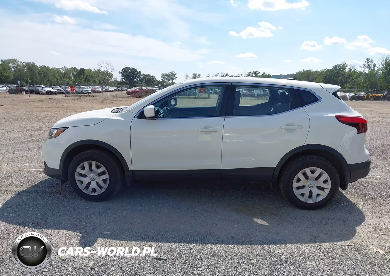 2017 Nissan Rogue Sport S VIN:JN1BJ1CR8HW106195 - 14
