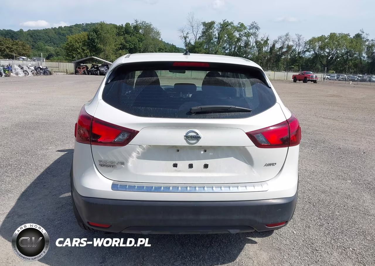 2017 Nissan Rogue Sport S VIN:JN1BJ1CR8HW106195 - 16