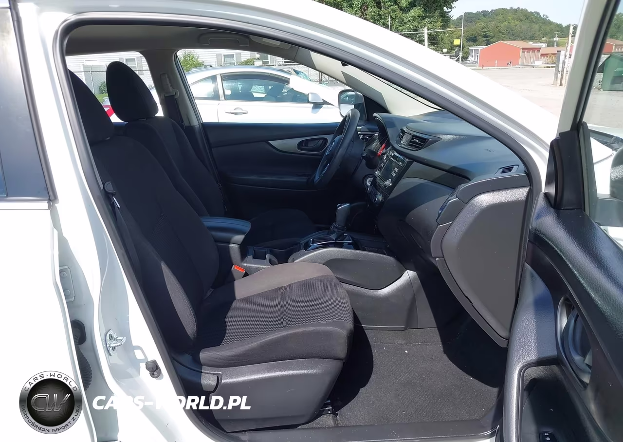 2017 Nissan Rogue Sport S VIN:JN1BJ1CR8HW106195 - 5