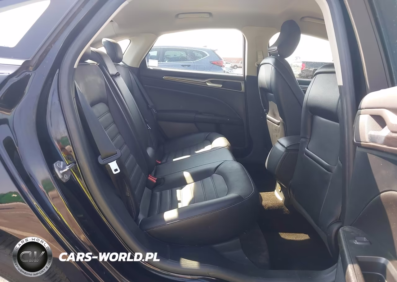 2017 Ford Fusion Se VIN:3FA6P0T97HR387390 - 8