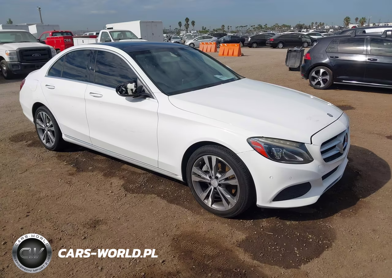 2015 Mercedes-Benz C 300 4Matic