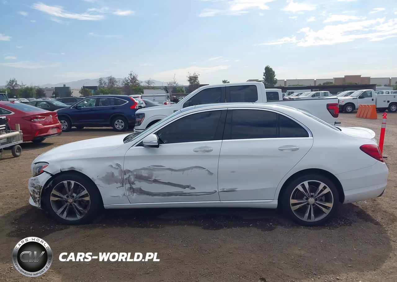 2015 Mercedes-Benz C 300 4Matic VIN:55SWF4KB4FU094455 - 14