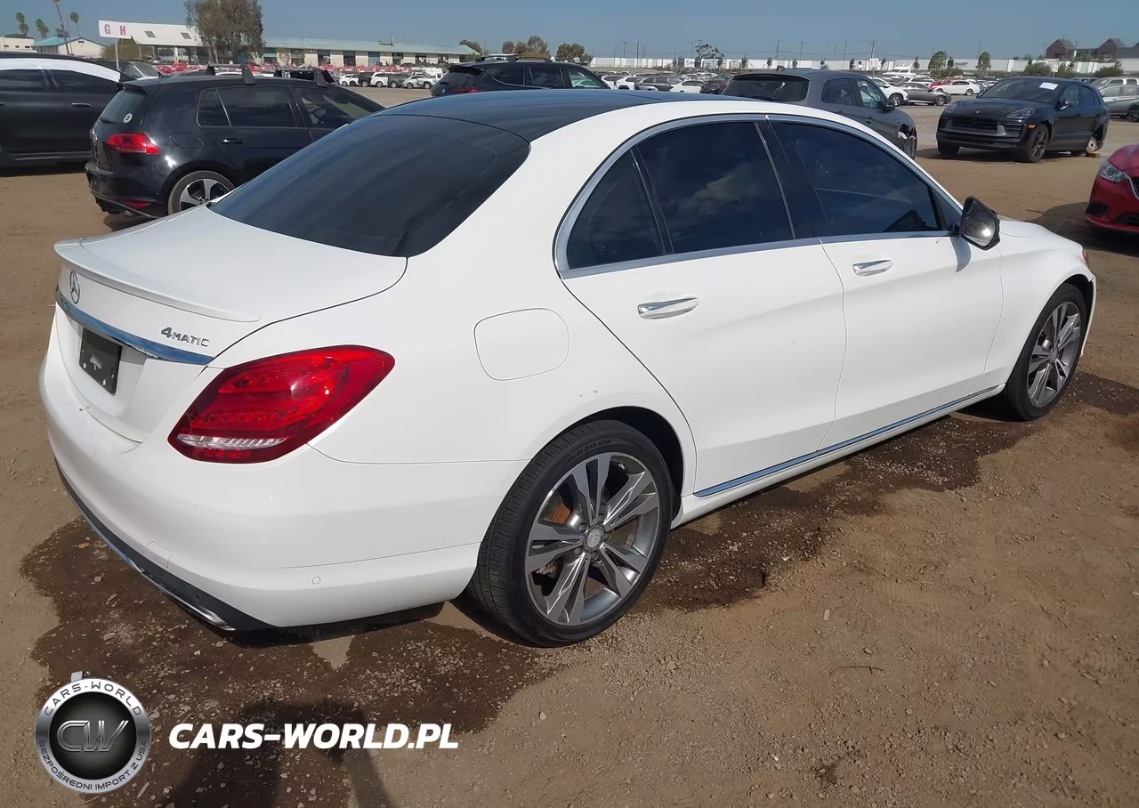 2015 Mercedes-Benz C 300 4Matic VIN:55SWF4KB4FU094455 - 4