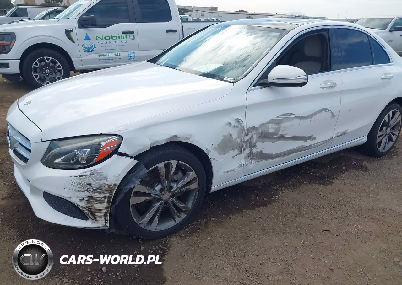 2015 Mercedes-Benz C 300 4Matic VIN:55SWF4KB4FU094455 - 6