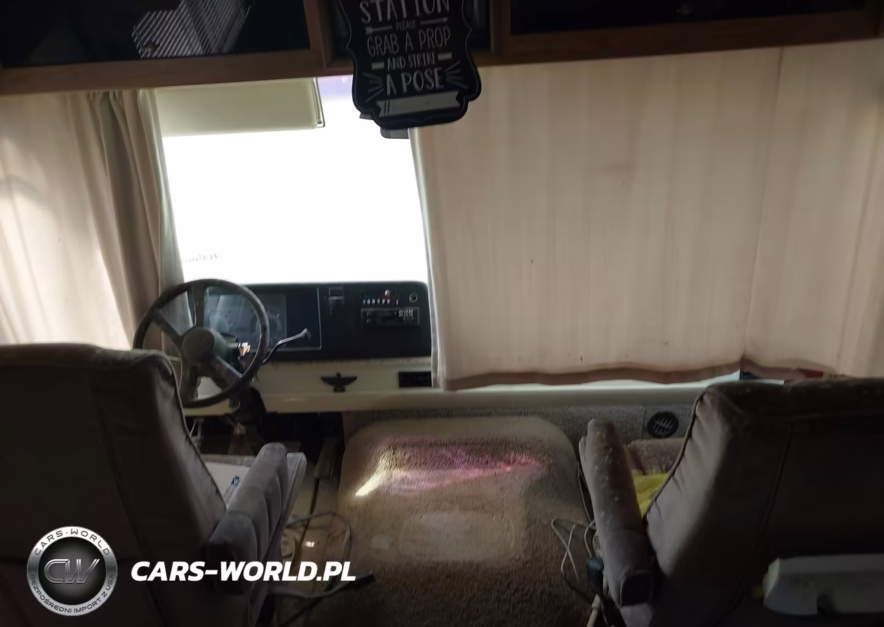 1993 Chevrolet P30 VIN:1GBKP37N9P3304478 - 16