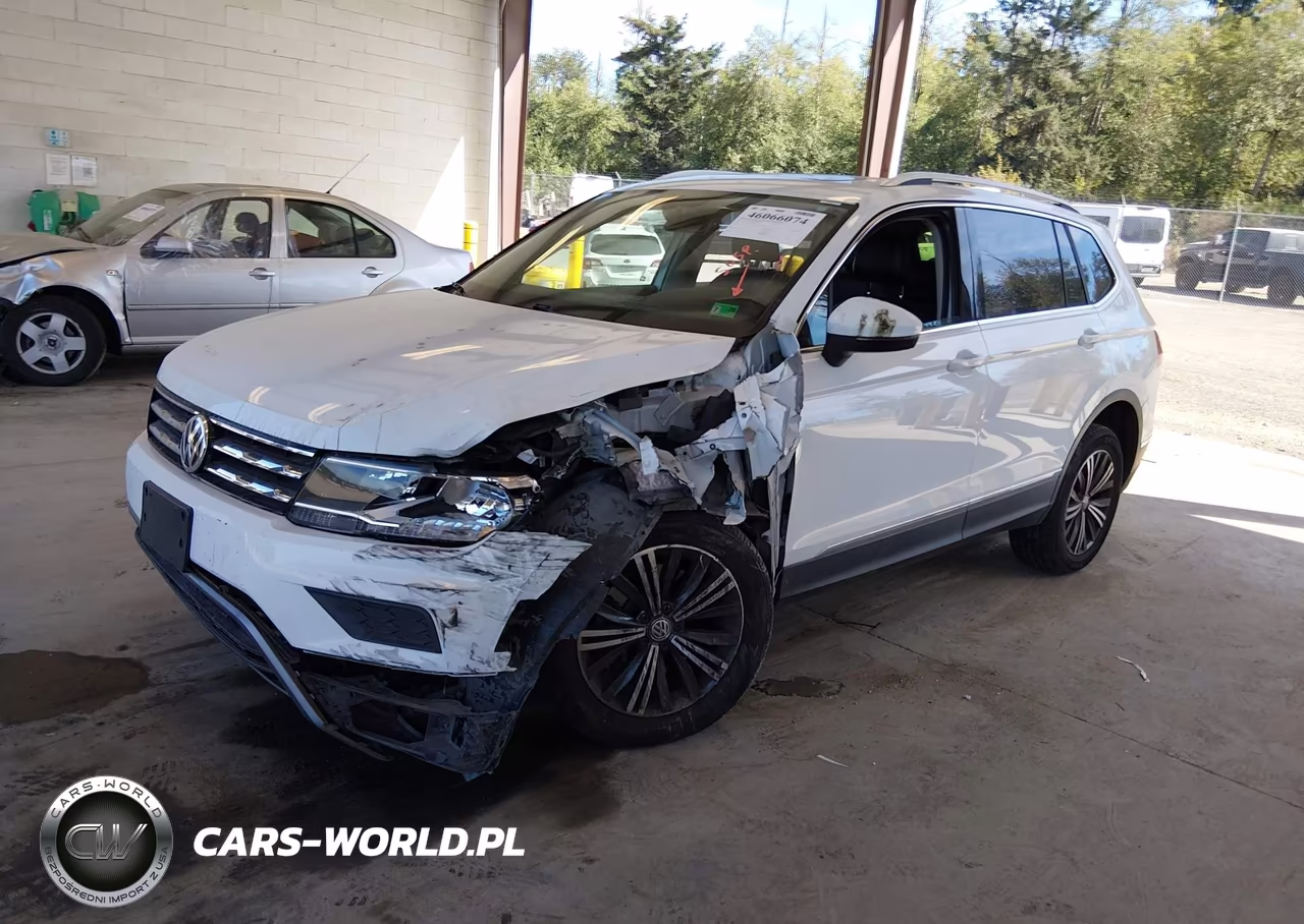 2018 Volkswagen Tiguan 2.0T Se-2.0T Sel VIN:3VV2B7AXXJM006444 - 2