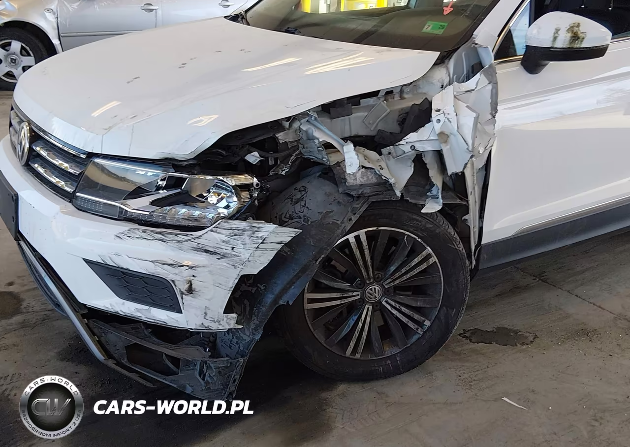 2018 Volkswagen Tiguan 2.0T Se-2.0T Sel VIN:3VV2B7AXXJM006444 - 6