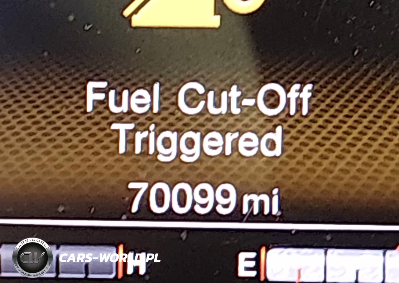 2023 Jeep Renegade Altitude 4X4 VIN:ZACNJDE11PPP23109 - 15