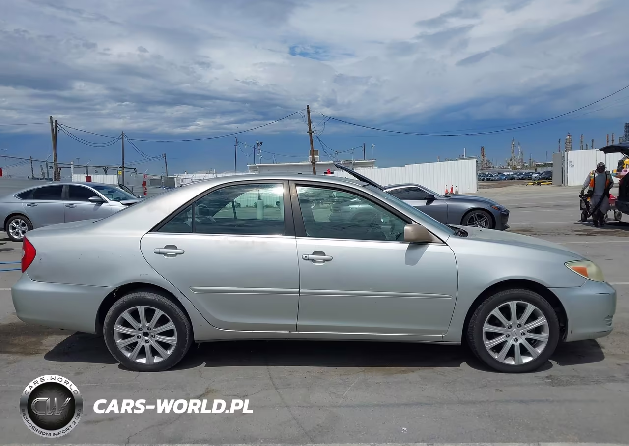 2003 Toyota Camry VIN:JTDVE32KX30241448 - 13