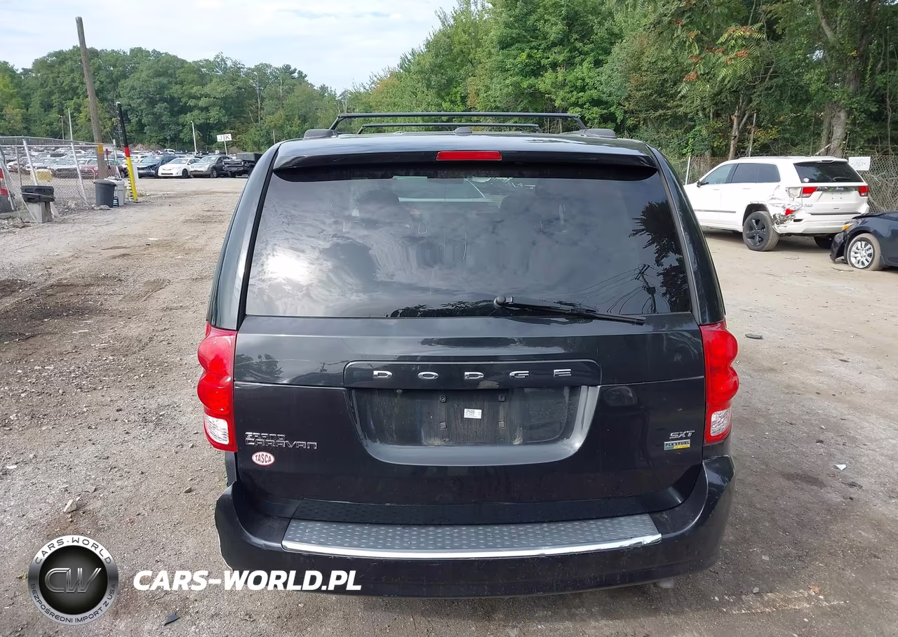2019 Dodge Grand Caravan Sxt VIN:2C4RDGCG1KR643186 - 17