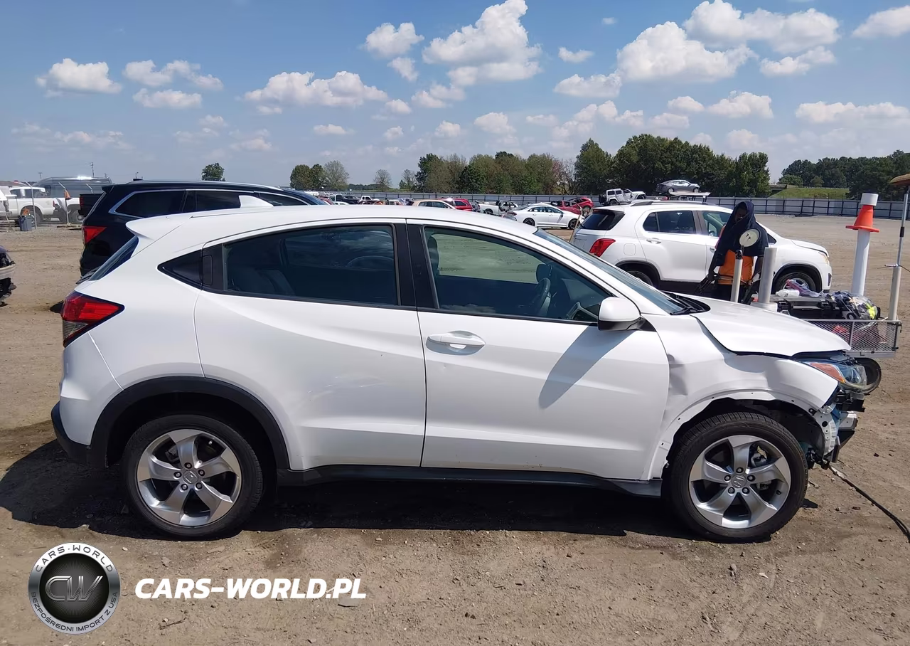2022 Honda Hr-V Awd Lx VIN:3CZRU6H3XNM718859 - 14