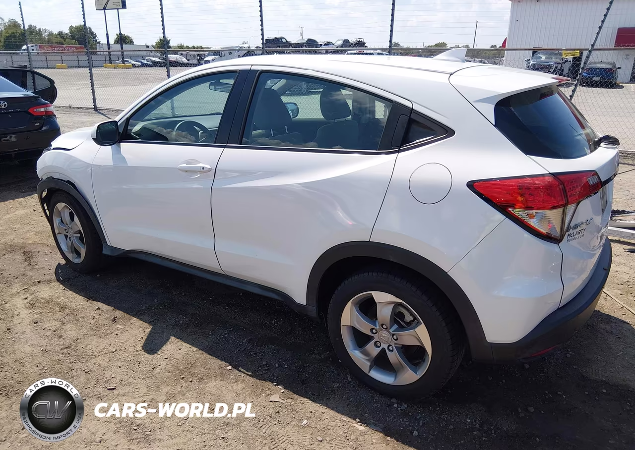 2022 Honda Hr-V Awd Lx VIN:3CZRU6H3XNM718859 - 3