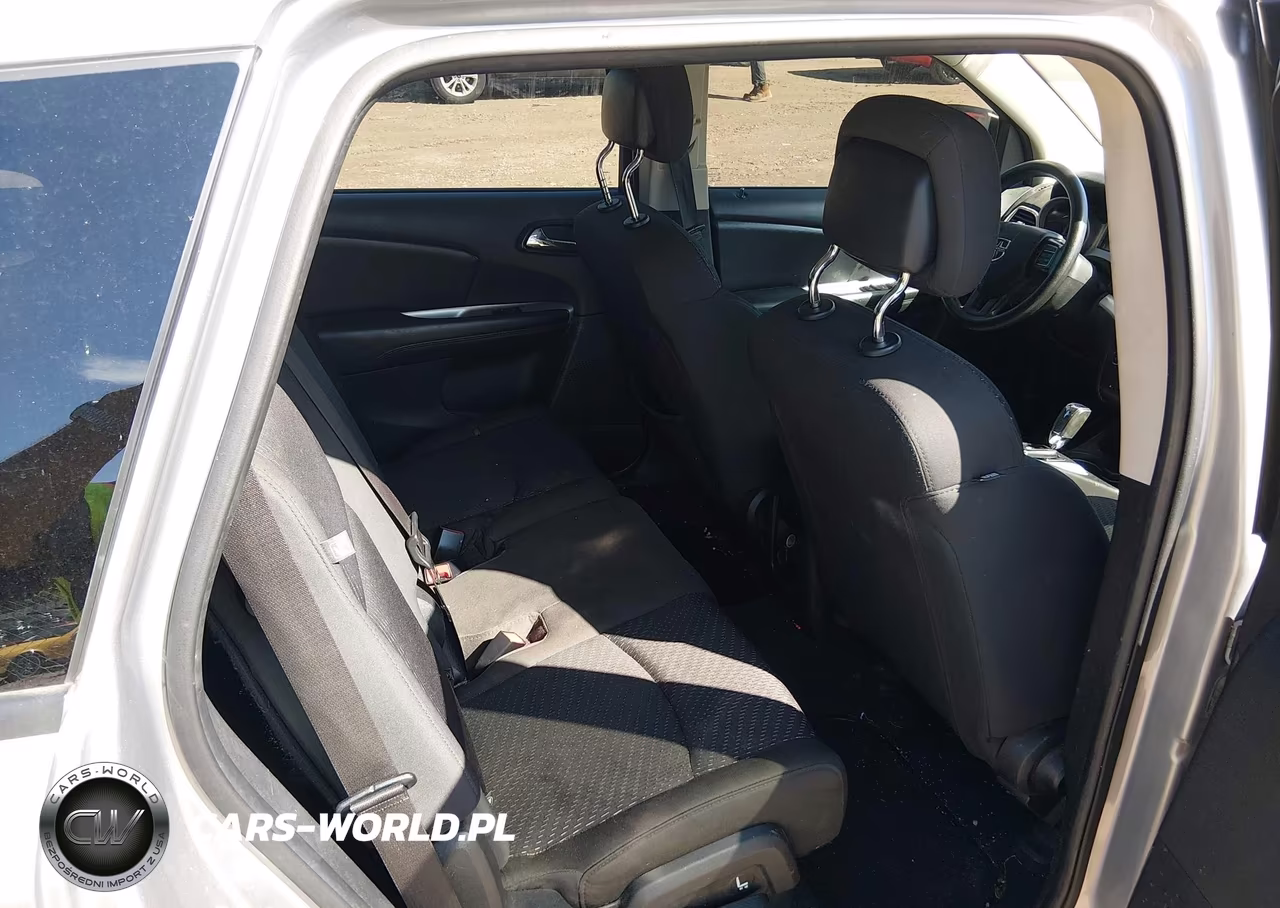 2018 Dodge Journey Se VIN:3C4PDCABXJT524720 - 8