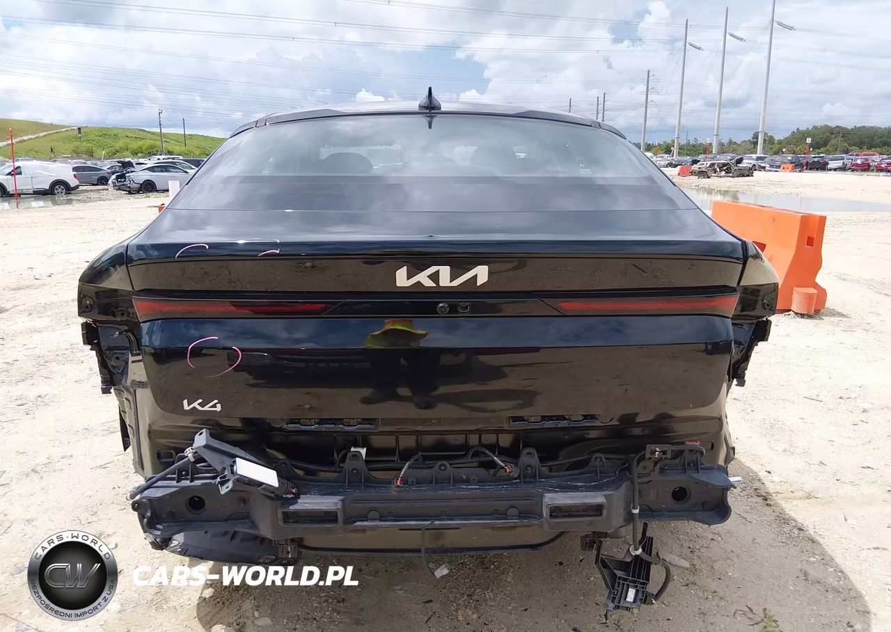2025 Kia K4 Lxs VIN:3KPFT4DE2SE187332 - 17