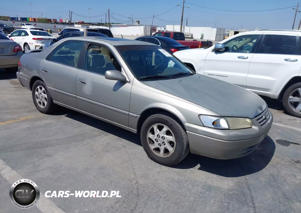 1998 Toyota Camry Xle V6 – zdjęcie 1 z 11