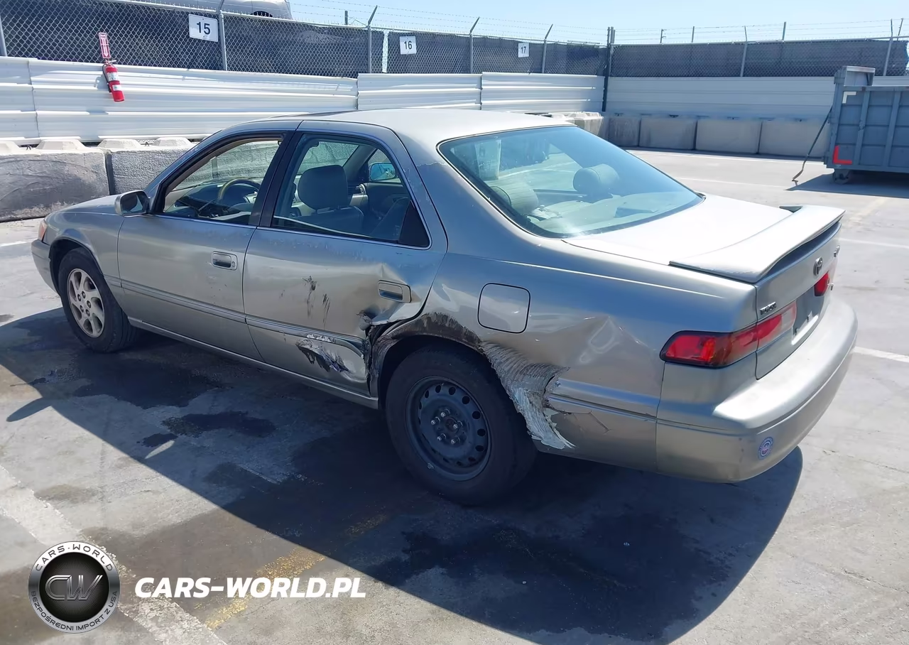 1998 Toyota Camry Xle V6 VIN:JT2BF28K1W0124367 - 3