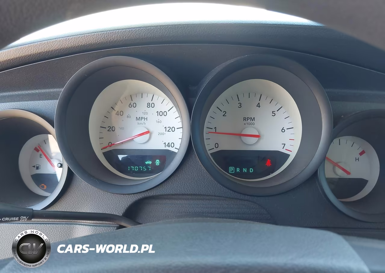 2007 Dodge Charger VIN:2B3KA43G67H864712 - 7