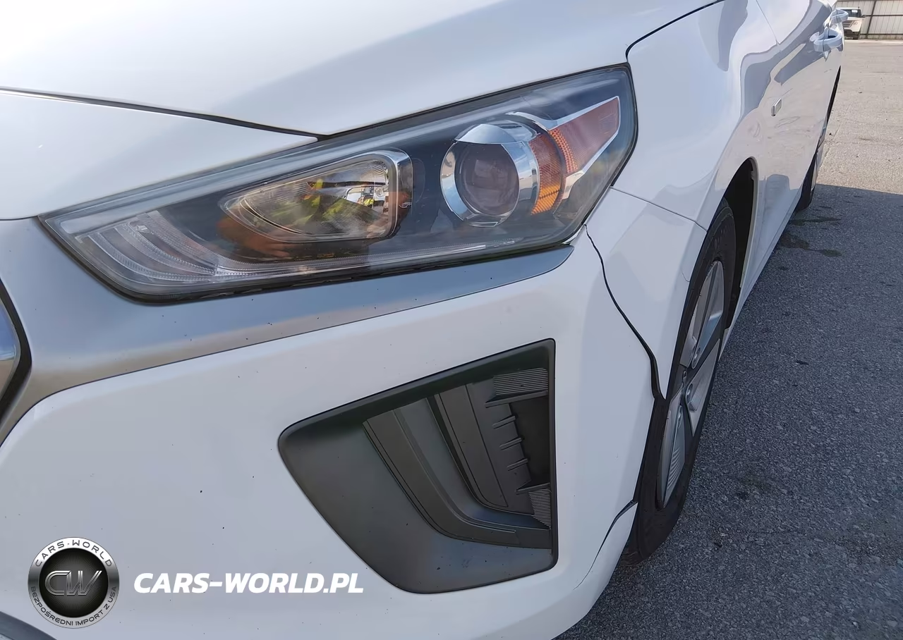 2020 Hyundai Ioniq Hybrid Blue VIN:KMHC65LC6LU233176 - 15
