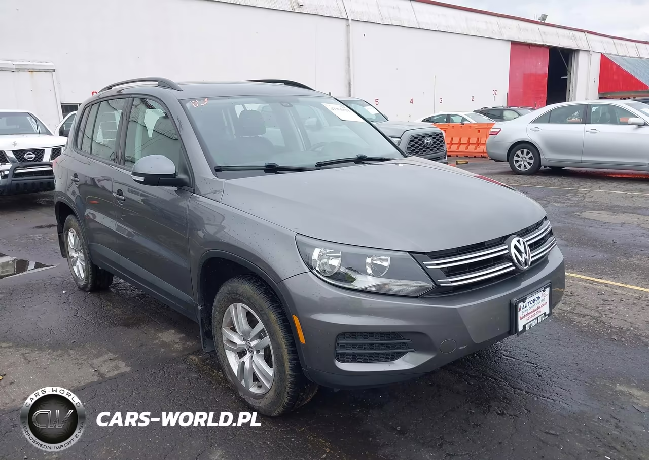2016 Volkswagen Tiguan S