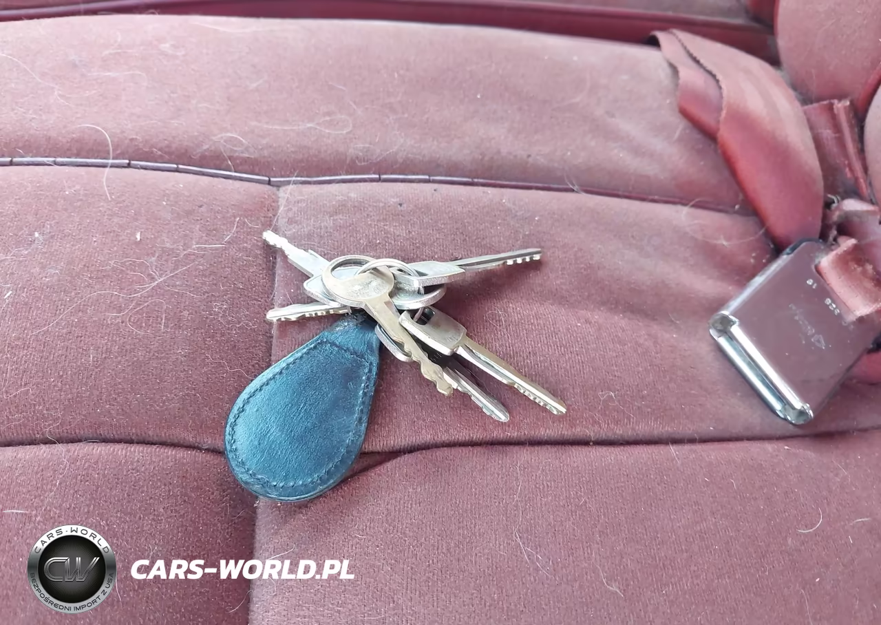1984 Mercury Grand Marquis VIN:1MEBP95F0EZ677900 - 11