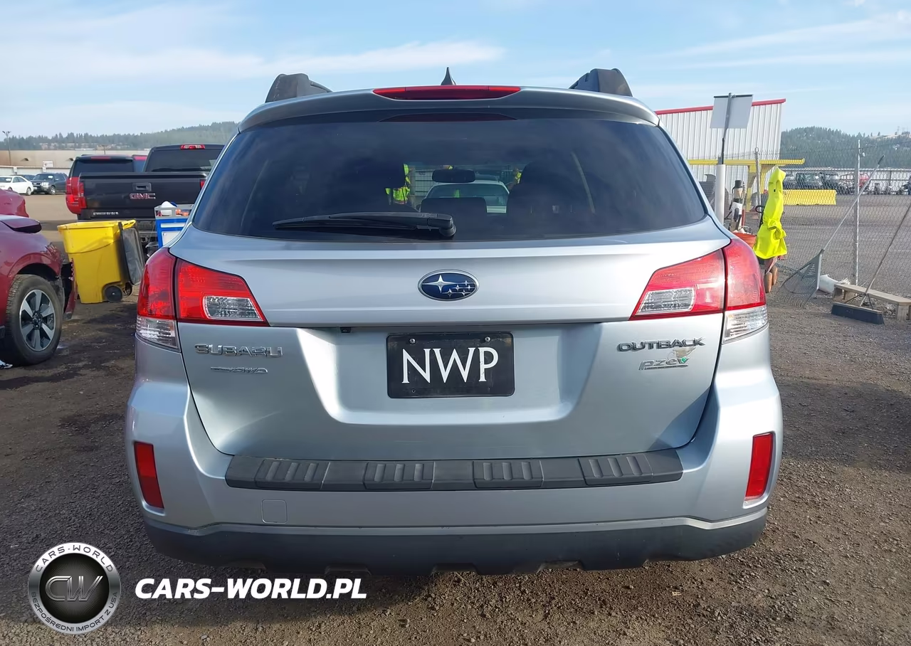 2014 Subaru Outback 2.5I Premium VIN:4S4BRBDC6E3279616 - 17