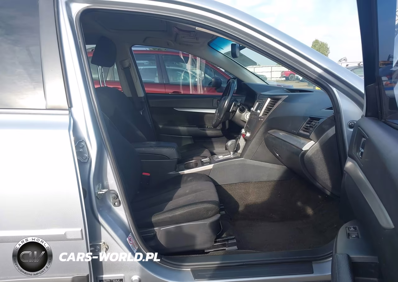 2014 Subaru Outback 2.5I Premium VIN:4S4BRBDC6E3279616 - 5