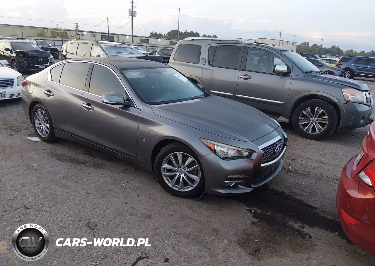 2015 Infiniti Q50 Premium