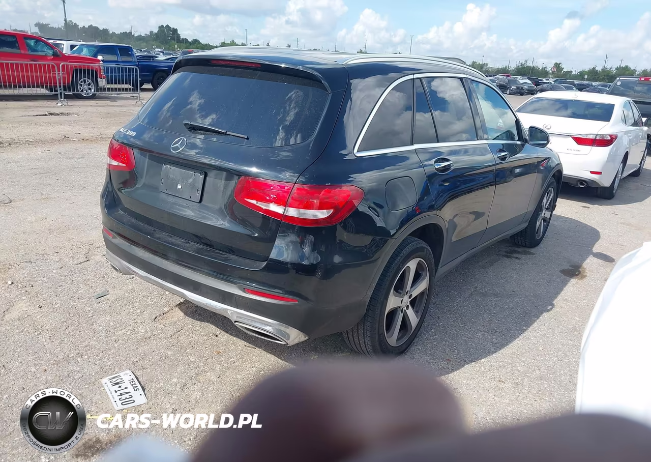 2016 Mercedes-Benz Glc 300 VIN:WDC0G4JB9GF075526 - 4