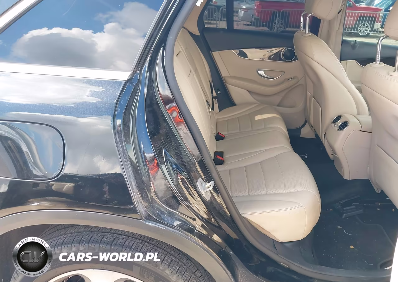 2016 Mercedes-Benz Glc 300 VIN:WDC0G4JB9GF075526 - 8