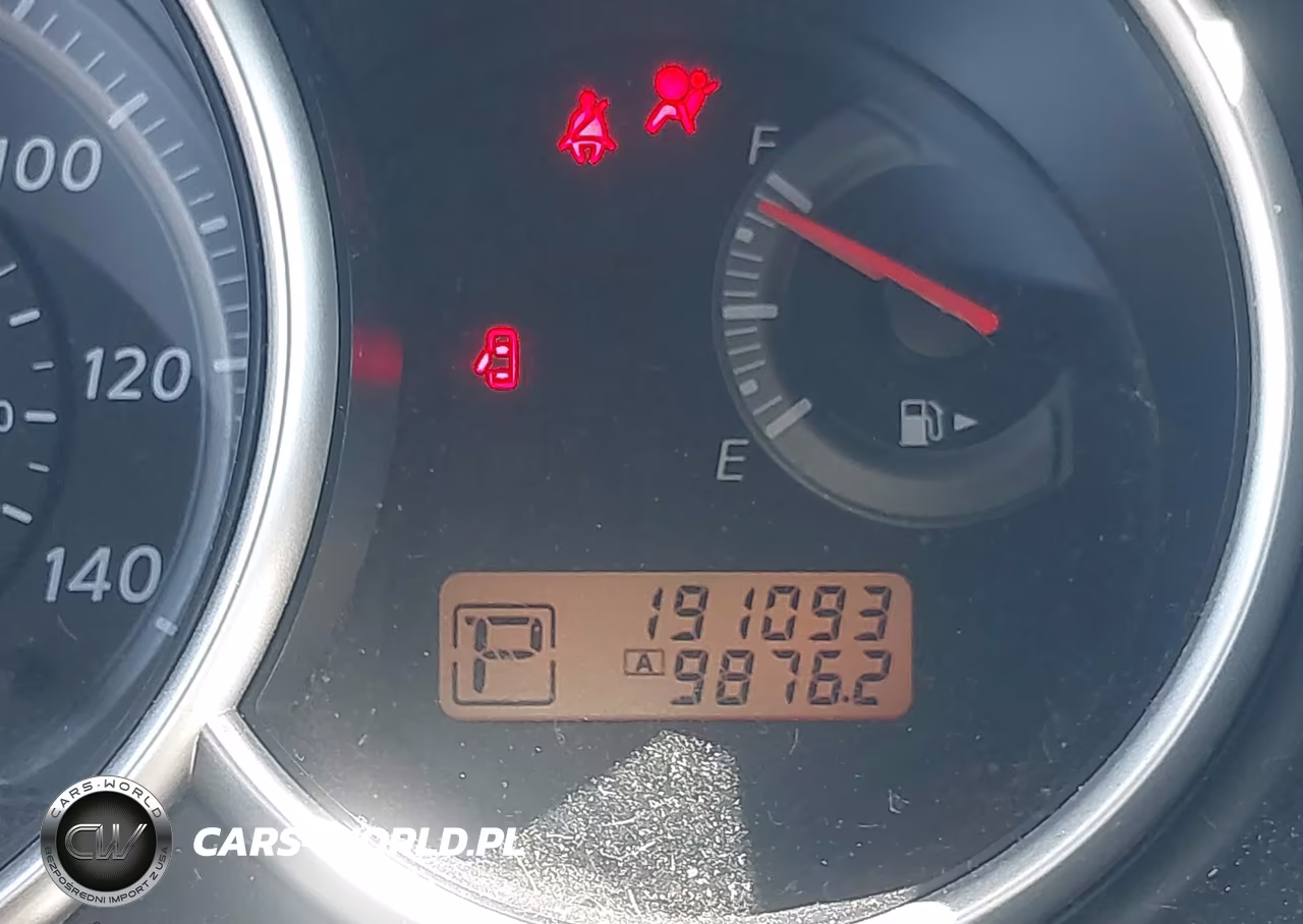 2011 Nissan Versa 1.8S VIN:3N1BC1CP4BL412526 - 15