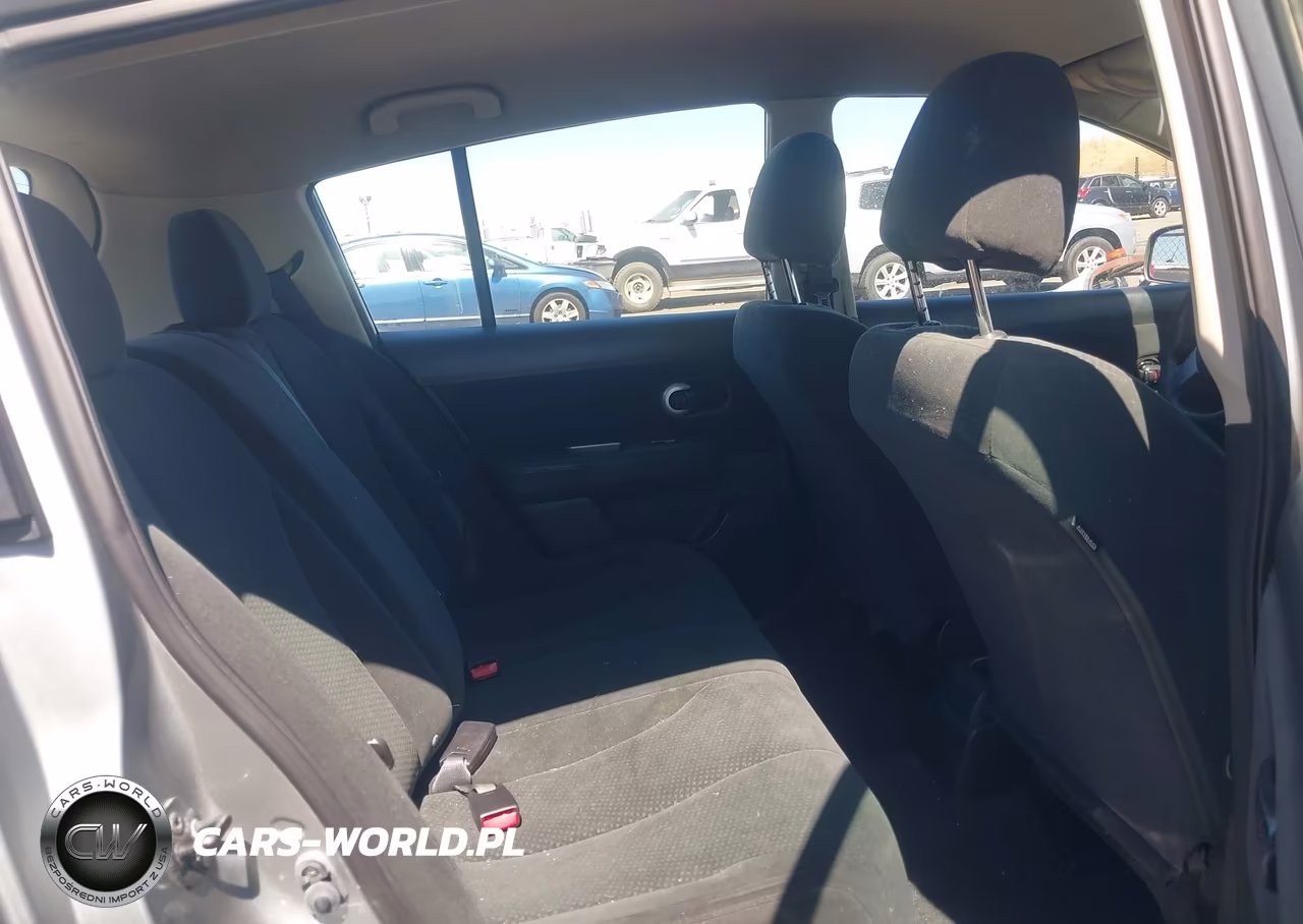 2011 Nissan Versa 1.8S VIN:3N1BC1CP4BL412526 - 8