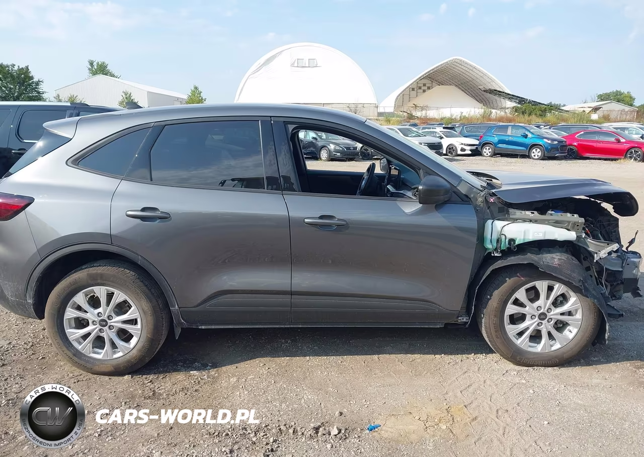 2025 Ford Escape Active VIN:1FMCU9GN7SUA79780 - 14