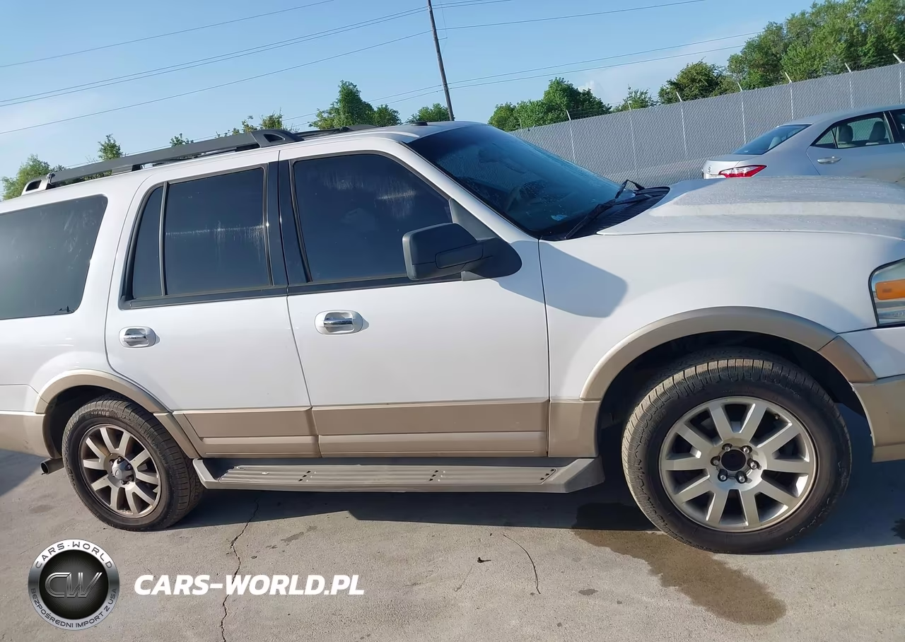 2011 Ford Expedition Xlt VIN:1FMJU1H52BEF56214 - 13
