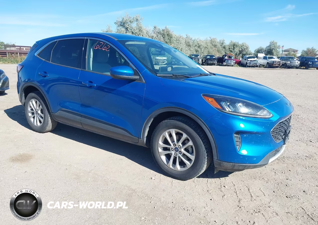 2020 Ford Escape Se
