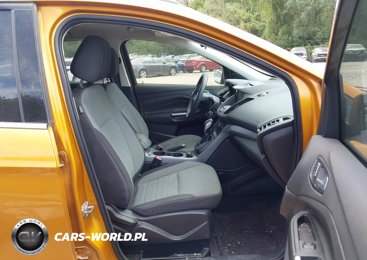 2016 Ford Escape Se VIN:1FMCU0GX7GUA95126 - 5